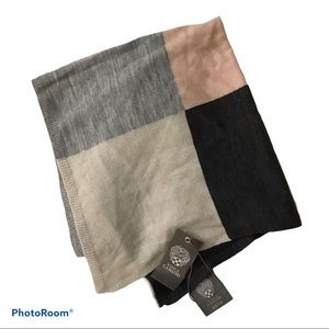 Vince Camuto Pink Gray Bandanna Knit Scarf Wrap